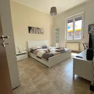 alessandros-mansion.it-lombardy.com/